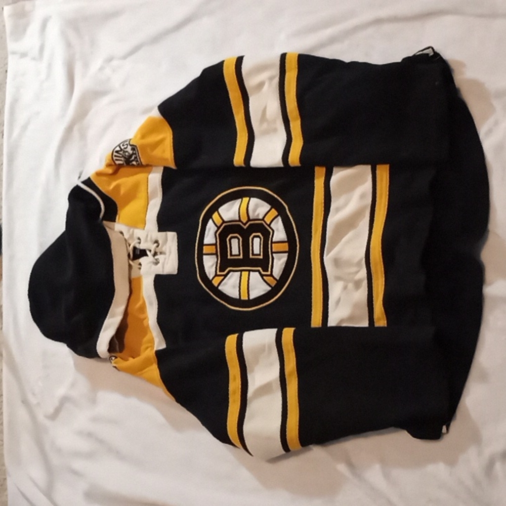Bruins hoodie